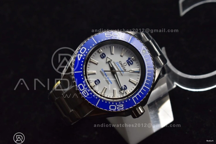 A2824 Seamaster Bracelet Blue Best 1:1 White 6000M Dial Ceramic SS SS TF Deep Ultra Edition on Bezel 0105